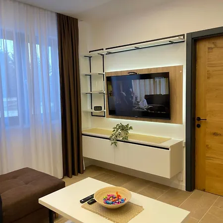 Kalina Apartment *